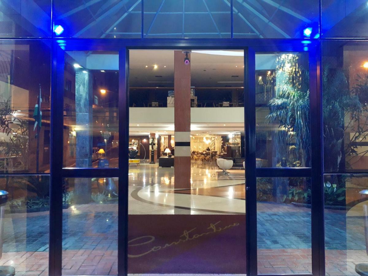 Constantino Hotel E Eventos Juiz de Fora Exterior photo Entrance to the lobby